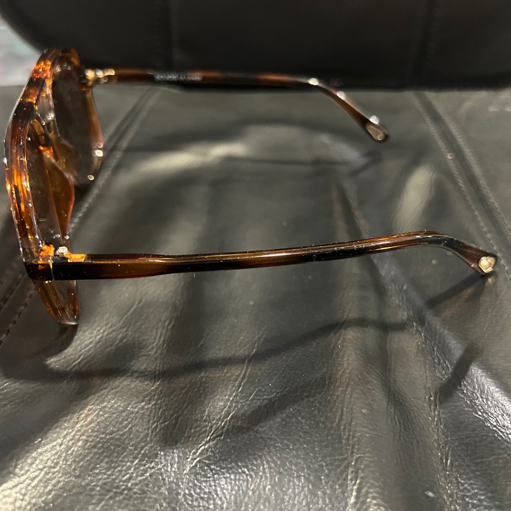 Sojos Tortoise Shell Sunglasses - image 7